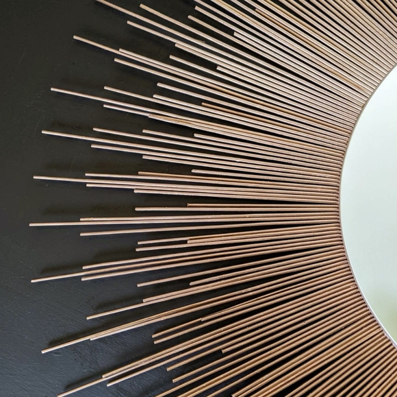 35" ROSE GOLD Sunburst Mirror Decorative Wall Mirror - Picture 4 of 7